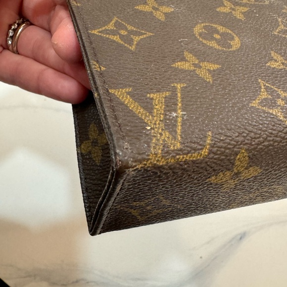 Louis Vuitton Brown Makeup Bag - Picture 4 of 7